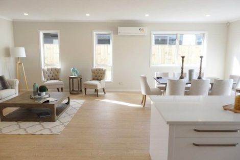 Photo of property in 11 Paso Fino Crescent, Karaka, Papakura, 2113