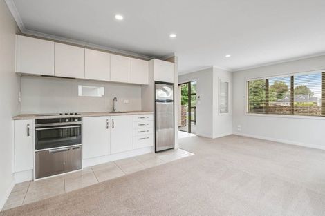 Photo of property in 71 Laurence Street, Manly, Whangaparaoa, 0930