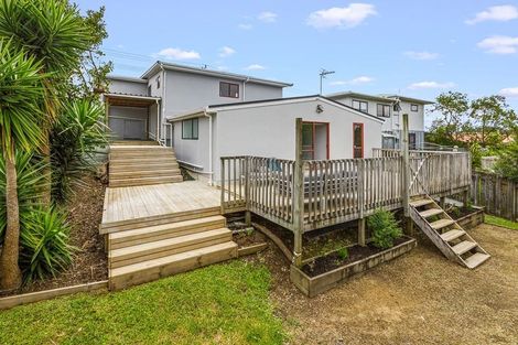 Photo of property in 167 Vipond Road, Stanmore Bay, Whangaparaoa, 0932