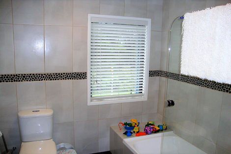 Photo of property in 7 Hihitahi Rise, Paihia, 0200