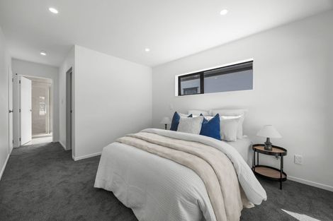 Photo of property in 9a Tangelo Place, Bucklands Beach, Auckland, 2012