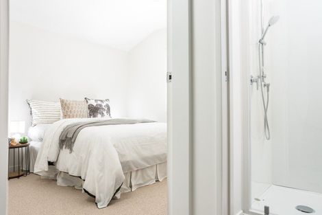 Photo of property in 65 Strathmore Avenue, Strathmore Park, Wellington, 6022