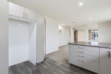 Photo of property in 32 Kinder Place, Ngongotaha, Rotorua, 3010
