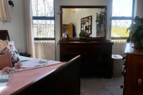 Photo of property in 21b Huia Street, Waikanae, 5036