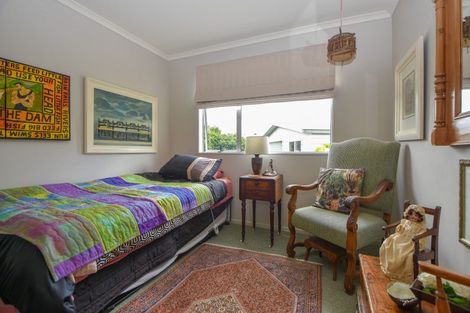 Photo of property in 60 Charles Street, Carterton, 5713