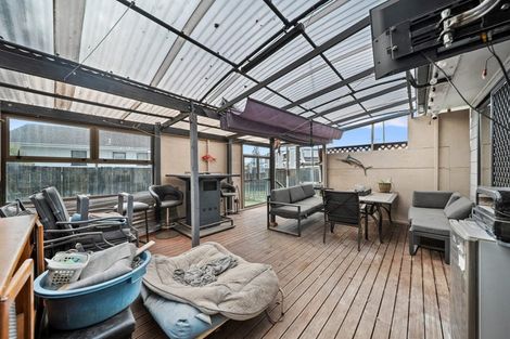 Photo of property in 13 Melleray Place, Randwick Park, Auckland, 2105