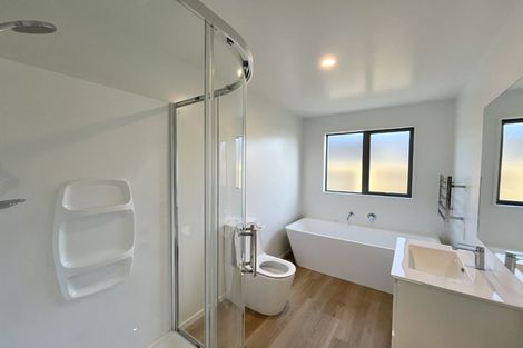 Photo of property in 21 Rita Angus Road, Belfast, 8051