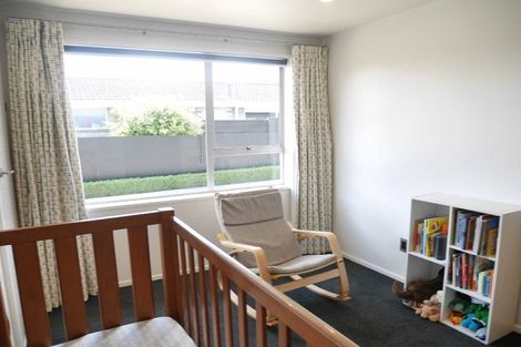 Photo of property in 93 Warren Crescent, Hillmorton, Christchurch, 8025