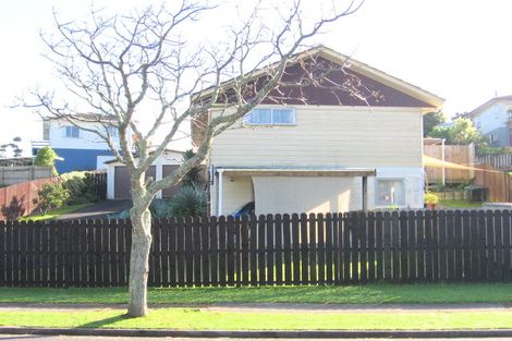 Photo of property in 20 Aronia Way, Goodwood Heights, Auckland, 2105