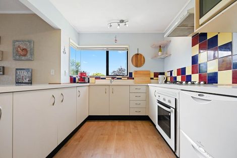 Photo of property in 37 Radiata Street, Fairview Downs, Hamilton, 3214