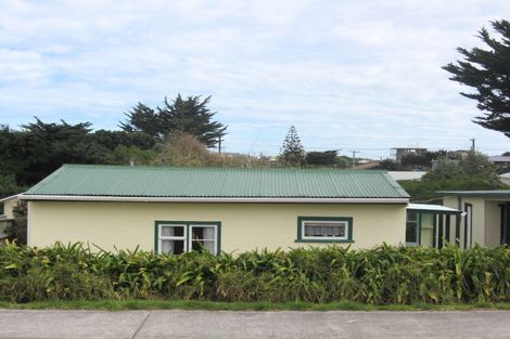 Photo of property in 99 Kahukura Avenue, Waitarere Beach, Levin, 5510
