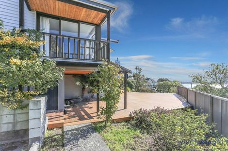 Photo of property in 18 Mount Pleasant Road, Mount Pleasant, Christchurch, 8081
