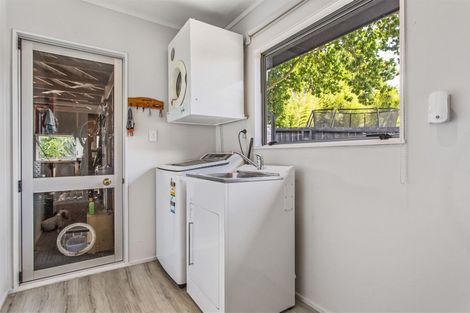 Photo of property in 2 Mabbett Lane, Waimauku, 0883