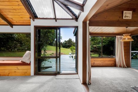 Photo of property in 65 Veale Road, Ridgewood, New Plymouth, 4371