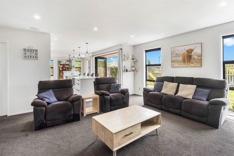 Photo of property in 76 Beaumont Drive, Rolleston, 7614