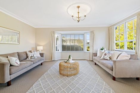 Photo of property in 2/183 Shakespeare Road, Milford, Auckland, 0620