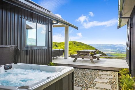 Photo of property in 1250 Kaipara Hills Road, Kaipara Flats, Warkworth, 0984