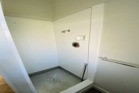 Photo of property in 20 Ludlam Crescent, Woburn, Lower Hutt, 5010