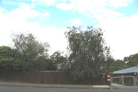 Photo of property in 73 Sunnynook Road, Forrest Hill, Auckland, 0620