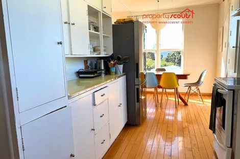 Photo of property in 12 Pikarere Street, Titahi Bay, Porirua, 5022