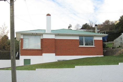 Photo of property in 25 Mercer Street, Kenmure, Dunedin, 9011
