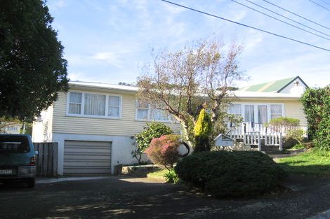 Photo of property in 3 Macaulay Street, Johnsonville, Wellington, 6037