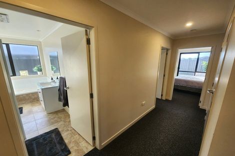 Photo of property in 112 Kennedy Road, Pyes Pa, Tauranga, 3112