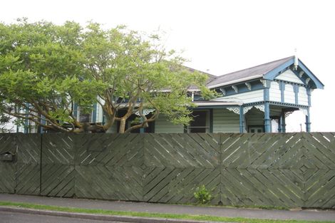 Photo of property in 92 Niblett Street, Whanganui, 4500