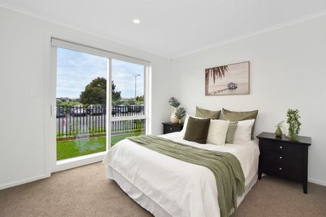 Photo of property in 1 Hauhake Lane, Omokoroa, 3114