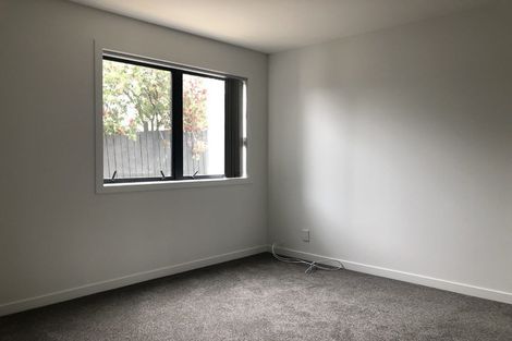 Photo of property in 106 Archers Road, Glenfield, Auckland, 0629