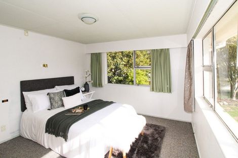 Photo of property in 78 Victoria Street, Carterton, 5713