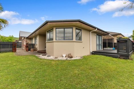 Photo of property in 1 Hoyte Place, Pukehangi, Rotorua, 3015