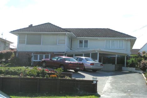 Photo of property in 27 Raines Avenue, Forrest Hill, Auckland, 0620