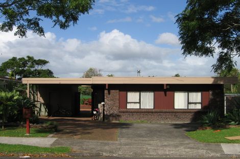 Photo of property in 8 Trust Place, Sunnyhills, Auckland, 2010