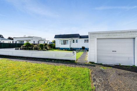 Photo of property in 16 Achilles Street, Stratford, 4332