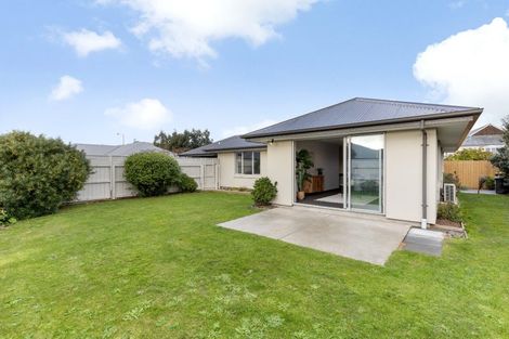 Photo of property in 14 Saint Adela Place, Woolston, Christchurch, 8062