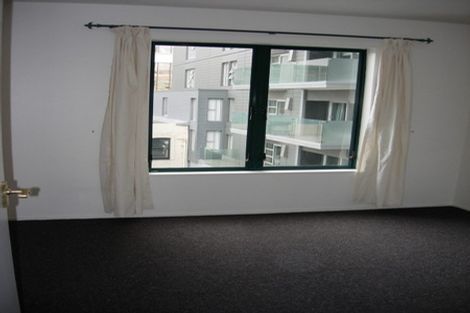 Photo of property in Courtenay Apartments, 406/120 Courtenay Place, Te Aro, Wellington, 6011