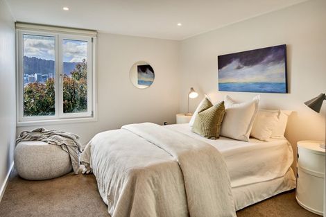 Photo of property in 31 Mcfarlane Street, Mount Victoria, Wellington, 6011