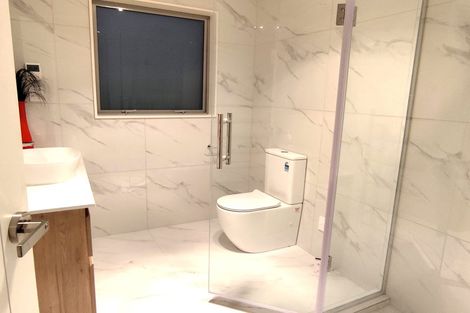 Photo of property in 28 Maugham Drive, Bucklands Beach, Auckland, 2014