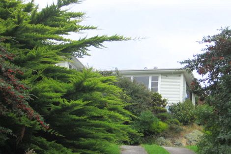 Photo of property in 9 Bell Street, Tawa, Wellington, 5028