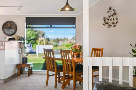 Photo of property in 28 Church Road, Pukete, Hamilton, 3200