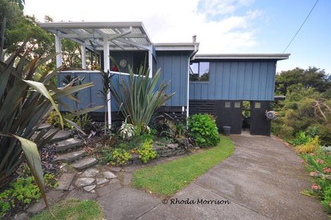 Photo of property in 43 Pahi Road, Paparoa, 0571