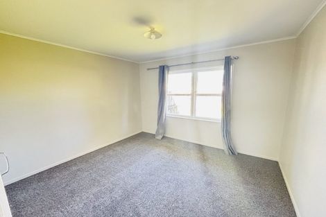 Photo of property in 2/76 Settlement Road, Papakura, 2110