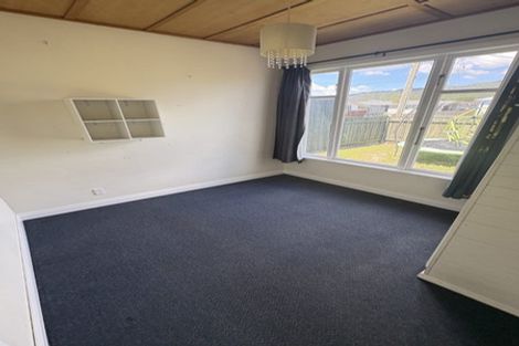 Photo of property in 31 Awamutu Grove, Waiwhetu, Lower Hutt, 5010