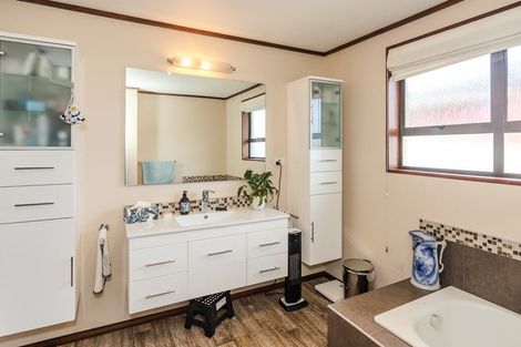 Photo of property in 23 Leven Street, South Hill, Oamaru, 9400