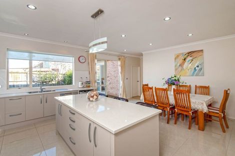 Photo of property in 34 Kestev Drive, Flat Bush, Auckland, 2016
