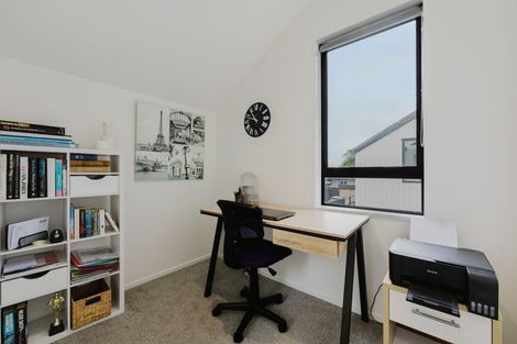 Photo of property in 211a Springfield Road, St Albans, Christchurch, 8014