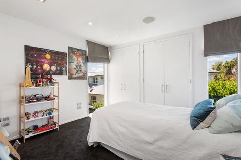 Photo of property in 54 Office Road, Merivale, Christchurch, 8014