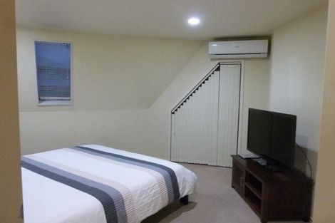 Photo of property in 334 Te Atatu Road, Te Atatu South, Auckland, 0610