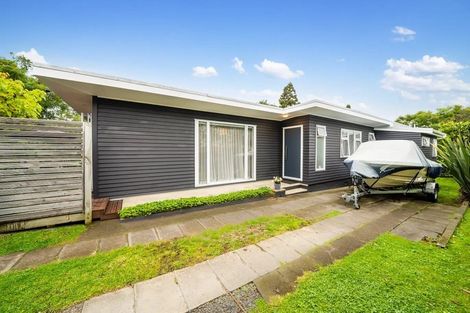 Photo of property in 127 West Tamaki Road, Glen Innes, Auckland, 1072